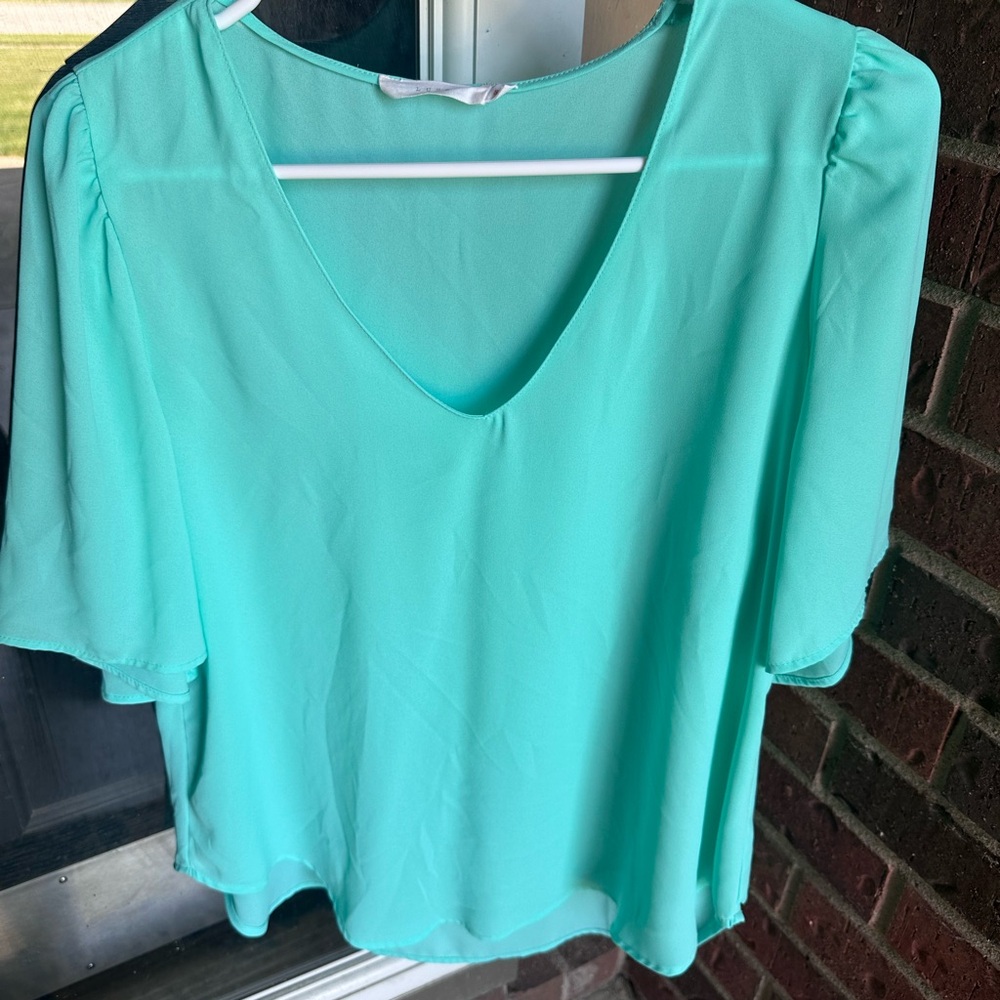 Lush Mint Green V-Neck Short Flutter Sleeve Blouse